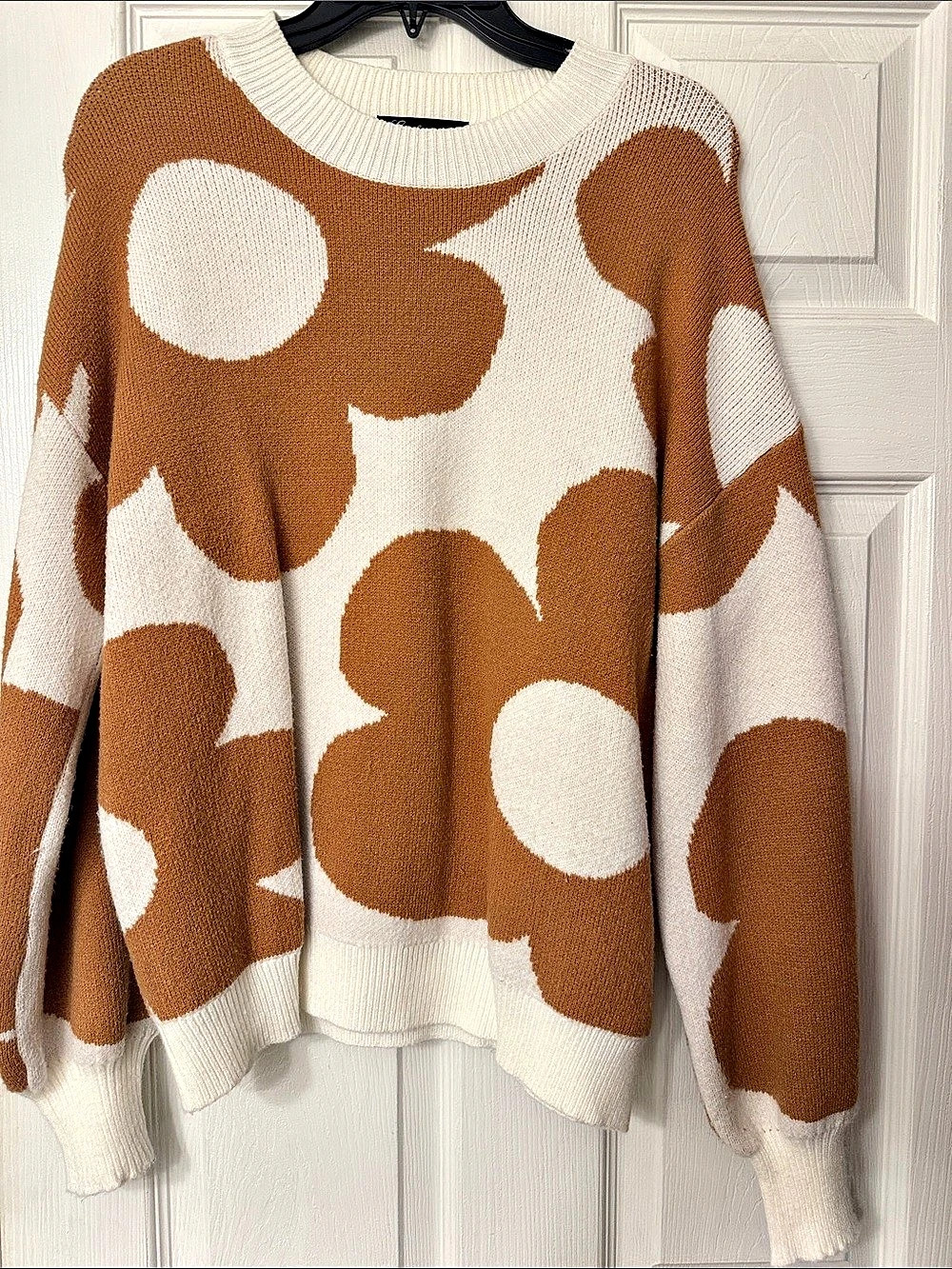 Euvemee Abstract Crewneck Sweater in Brown & Cream Size Large
